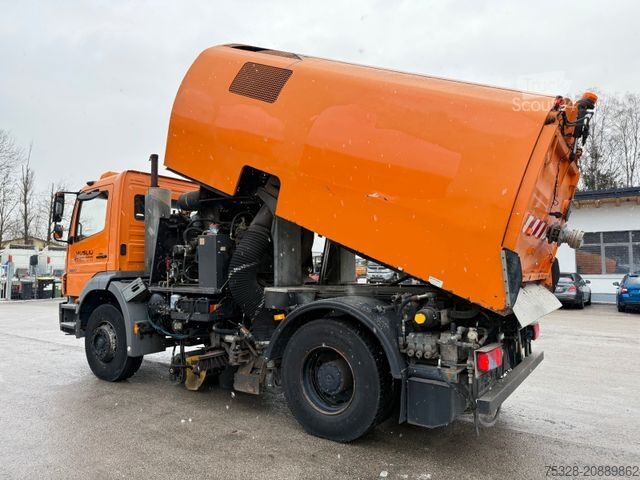 Balayeuse de voirie MERCEDES-BENZ Axor 1828 4X2 BB Bucher Optifant 70 7m³