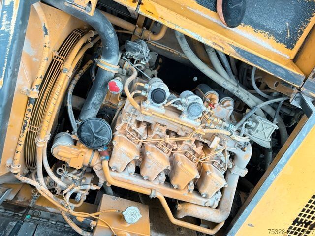 Excavator pe şenile LIEBHERR R 914STD Litronic Schnellwechsler Engel