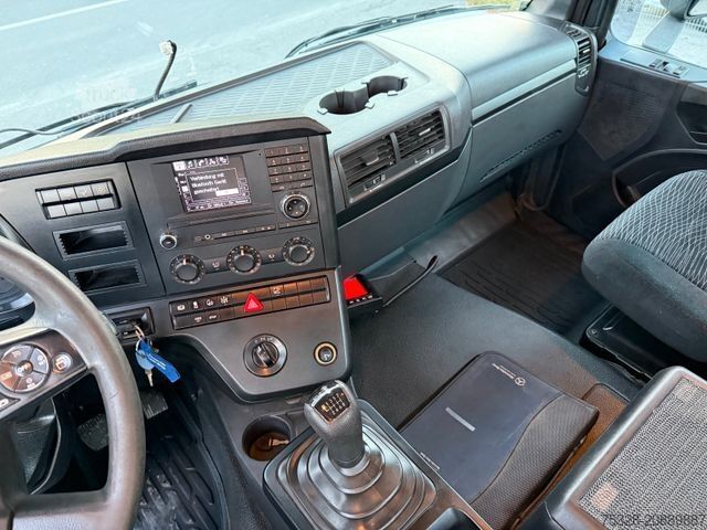 Standardowy ciągnik siodłowy MERCEDES-BENZ Arocs 2642 6X4 BL Schalter + Aufleieger Schmitz