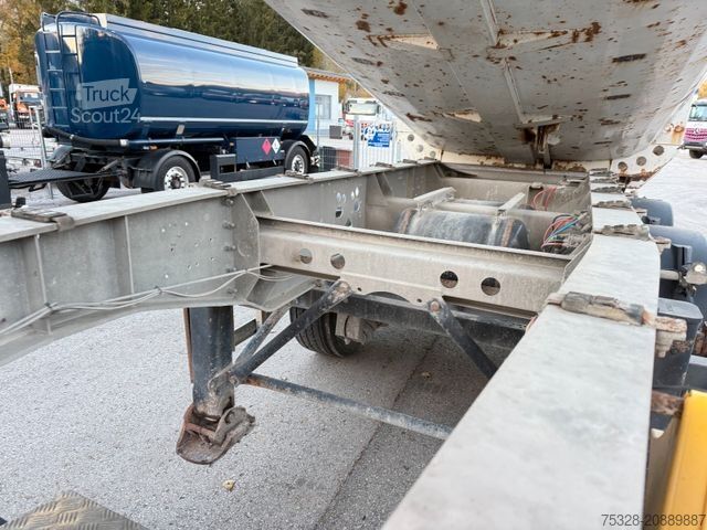 Standardowy ciągnik siodłowy MERCEDES-BENZ Arocs 2642 6X4 BL Schalter + Aufleieger Schmitz