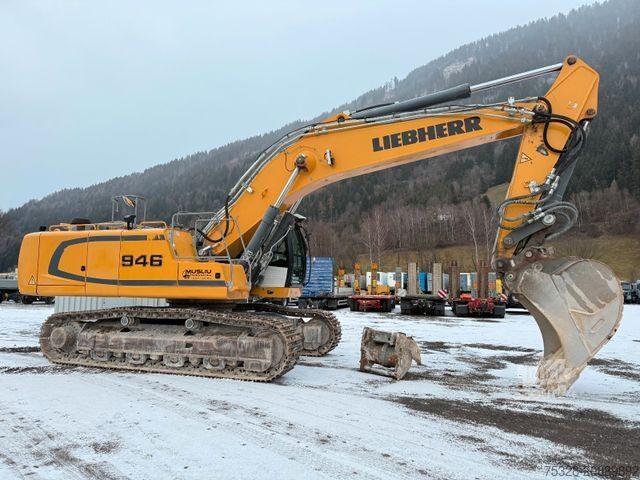 Excavator pe şenile LIEBHERR R 946 LC Schnellwechsler 2x Löffel + Reißzahn