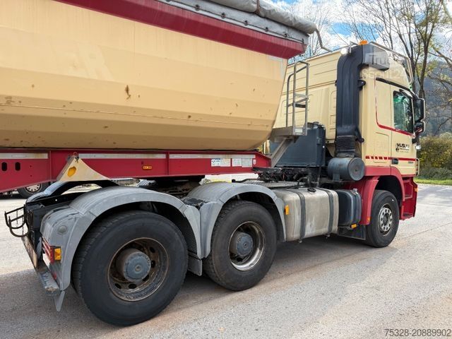 Standardowy ciągnik siodłowy MERCEDES-BENZ Actros 2655 V8 MP3 6X4 BL + Auflieger Schwarzmül