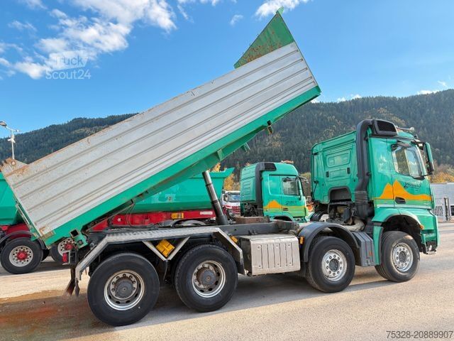 Basculantă MERCEDES-BENZ Arocs 4145 8X4 BB Retarder Meiller Bordmatik