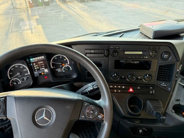 Autocarro ribaltabile MERCEDES-BENZ Arocs 4145 8X4 BB Retarder Meiller Bordmatik