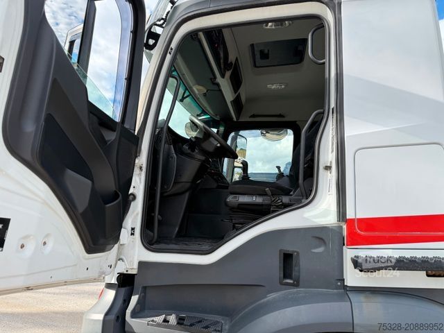 Standardowy ciągnik siodłowy MERCEDES-BENZ Arocs 2642 6X4 BL Manual Schalter Kipphydraulik