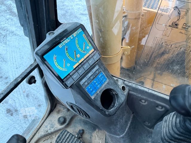 Excavator pe şenile KOMATSU PC 138US-8 Powertilt