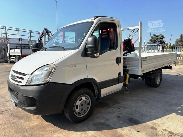 φορτηγό με σταθερή καρότσα Iveco DAILY 35C15
