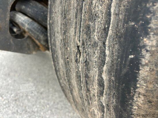 Semirremolque de troncos SCHWARZMüLLER HOLZAUFLIEGER 10 RUNGENPAARE SAF ACHSEN, LIFTACHSE