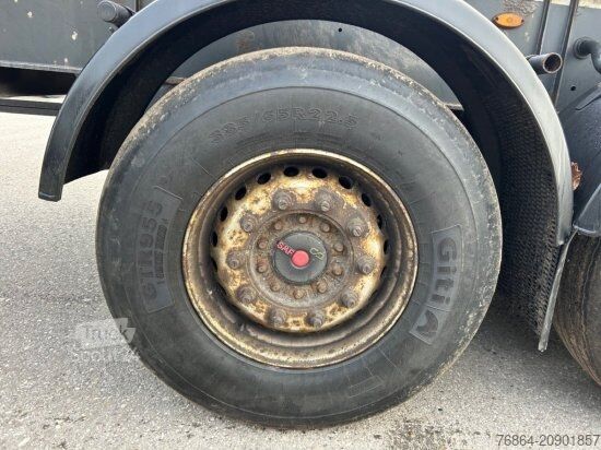 Semirremolque de troncos SCHWARZMüLLER HOLZAUFLIEGER 10 RUNGENPAARE SAF ACHSEN, LIFTACHSE