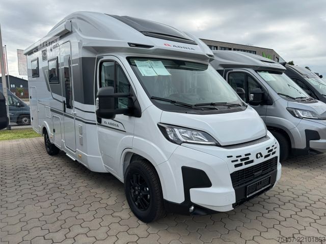 Camping-car semi-intégré ADRIA Matrix Axess 600SL AHK KLIMA