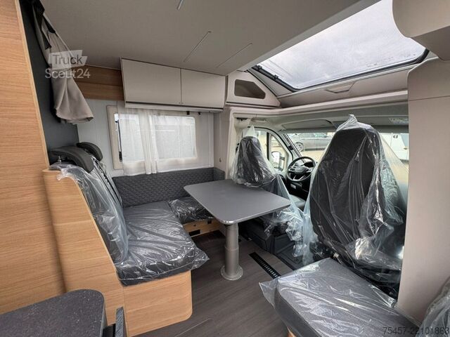 Camping-car semi-intégré ADRIA Matrix Axess 600SL AHK KLIMA