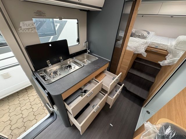 Camping-car semi-intégré ADRIA Matrix Axess 600SL AHK KLIMA