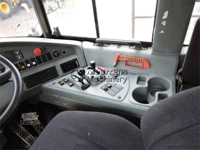 Sonstige VOLVO A30E