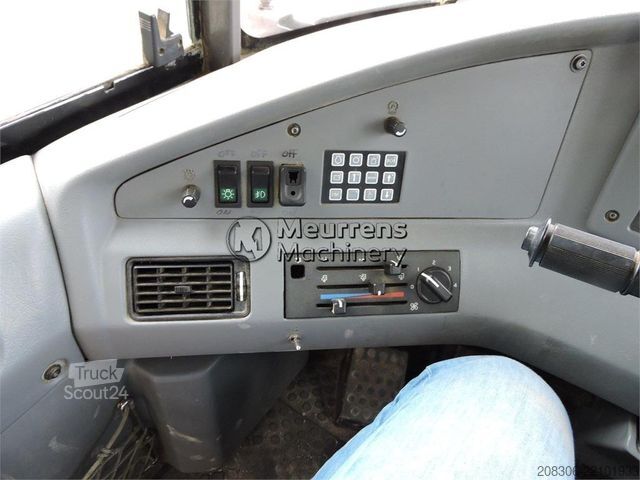 Sonstige VOLVO A30E