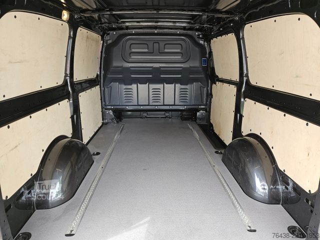 Panelová dodávka MERCEDES-BENZ Vito 116 CDI PRO LANG|LEDvo+hi|2,5t AHK|GARANTIE