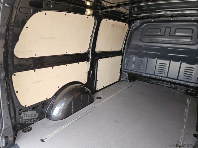 Panelová dodávka MERCEDES-BENZ Vito 116 CDI PRO LANG|LEDvo+hi|2,5t AHK|GARANTIE