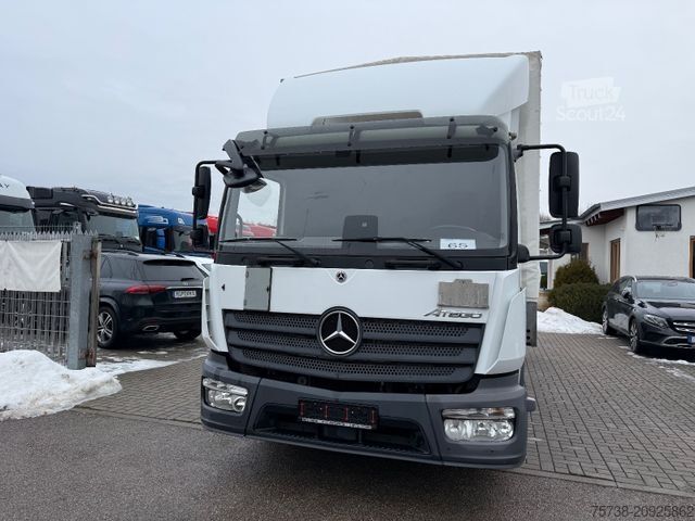 Tentinė furgonė MERCEDES-BENZ Atego 818 L Pritsche+Plane+LBW/Klima/EURO6D