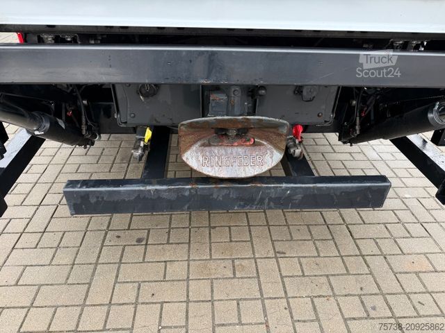 Tentinė furgonė MERCEDES-BENZ Atego 818 L Pritsche+Plane+LBW/Klima/EURO6D