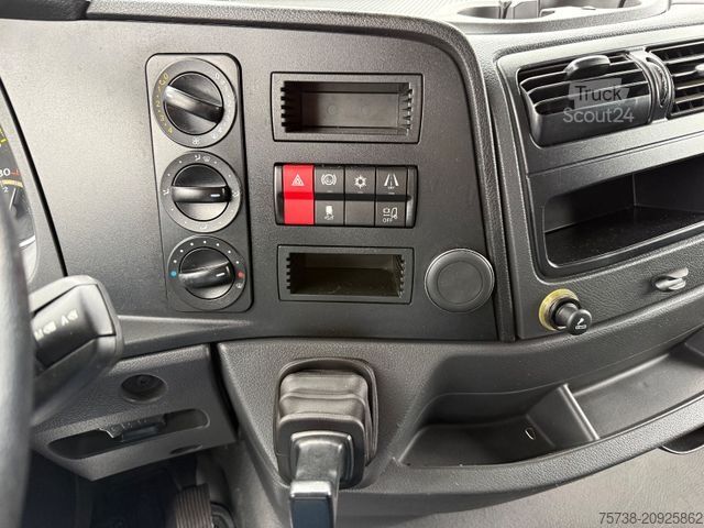 Tentinė furgonė MERCEDES-BENZ Atego 818 L Pritsche+Plane+LBW/Klima/EURO6D