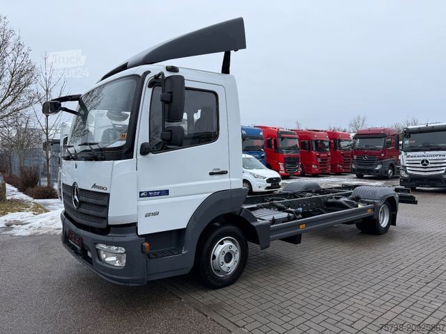 Furgono važiuoklė MERCEDES-BENZ Atego 818 L Fahrgestell/Klima/SCHALTER/EURO6D