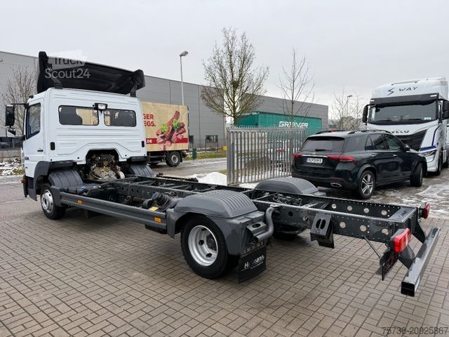 Furgono važiuoklė MERCEDES-BENZ Atego 818 L Fahrgestell/Klima/SCHALTER/EURO6D