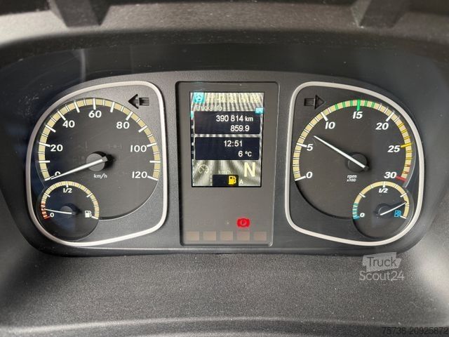 Curtain sider van MERCEDES-BENZ Atego 818 Pritsche+Plane+Edscha+LBW/Klima/EURO6D