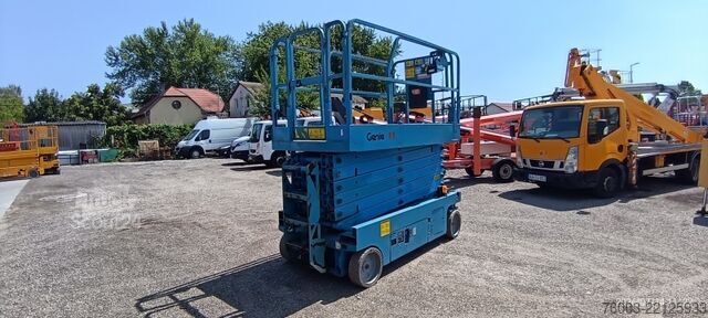 Scherenarbeitsbühne Genie GS4047 - 13,7m - electric