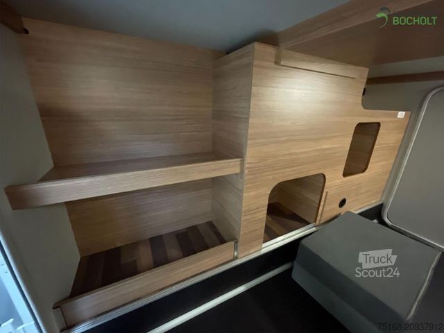 Autorulotă integrată WEINSBERG CaraCore 700 MEG Modell 2026