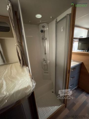 Autorulotă integrată WEINSBERG CaraCore 700 MEG Modell 2026