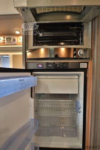 Camping-car semi-intégré KNAUS Sun TI 700 MEG / Automatik / Einzelbetten