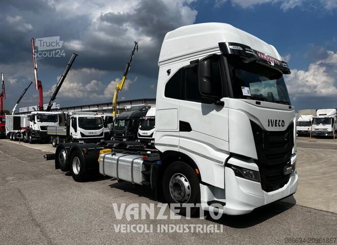 Kravas automašīnas šasija Iveco SWAY AS260S510