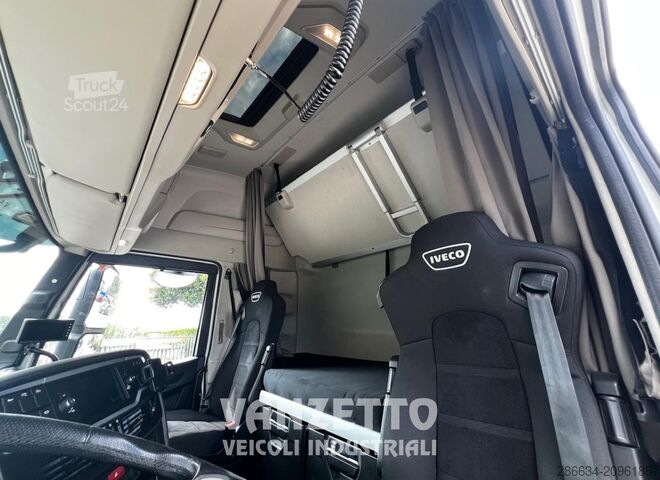 Kravas automašīnas šasija Iveco SWAY AS260S510