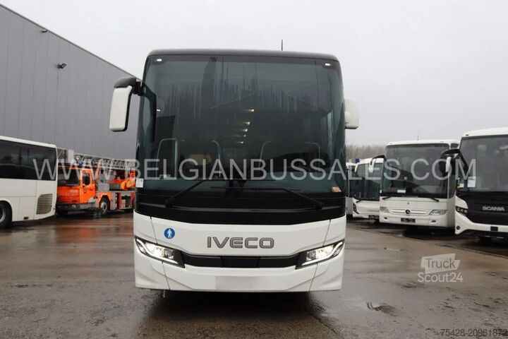 Autocarros interurbanos Iveco Evadys 13m / WC / 3-Point seat belts / NEW!!