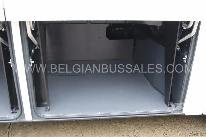 Autocarros interurbanos Iveco Evadys 13m / WC / 3-Point seat belts / NEW!!