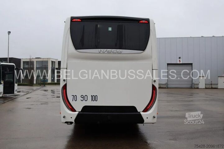Bus interurbain Iveco Evadys 13m / WC / 3-Point seat belts / NEW!!