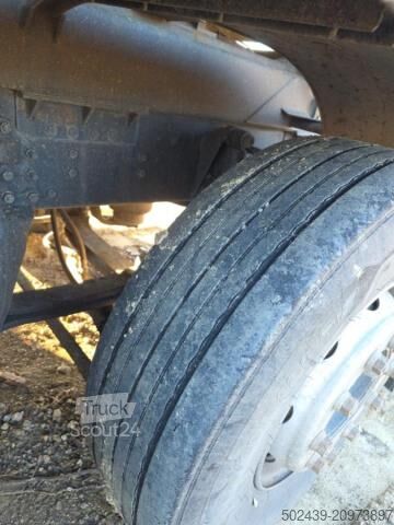 Camion benne Renault C 370 DCI