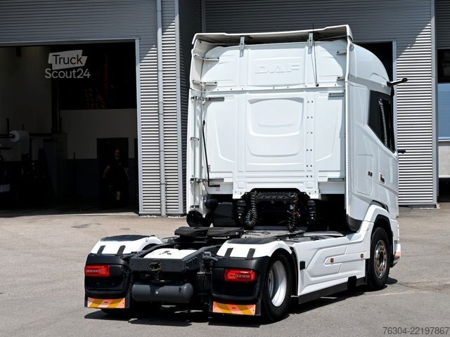 Standardni tegljač DAF XG 530 FT