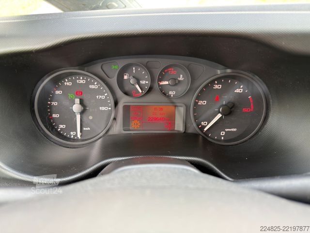 Skriňová dodávka IVECO Daily 70C15 Koffer+Lbw *Klima*1.HAND*TÜV