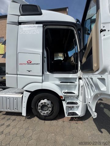 وحدة جرار قياسية MERCEDES-BENZ Actros 1845/Klima/2xBett/2xTank/2instock