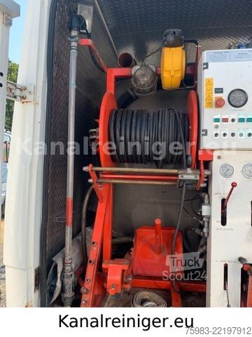 Vakumlu tank kamyonu MERCEDES-BENZ Vario 816 D - Müller Einbauspüler 7,5t
