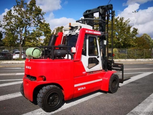 Chariot élévateur frontal Mora M100C