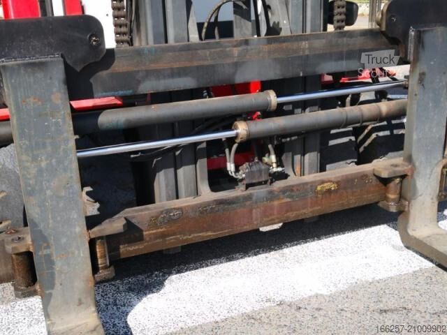 Chariot élévateur frontal Mora M100C