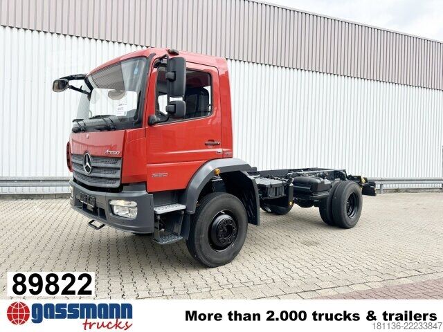 Шасі вантажівки Mercedes-Benz Atego 1530 4x4