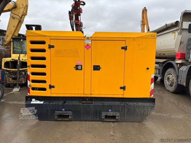 Generatorsats SDMO R 135