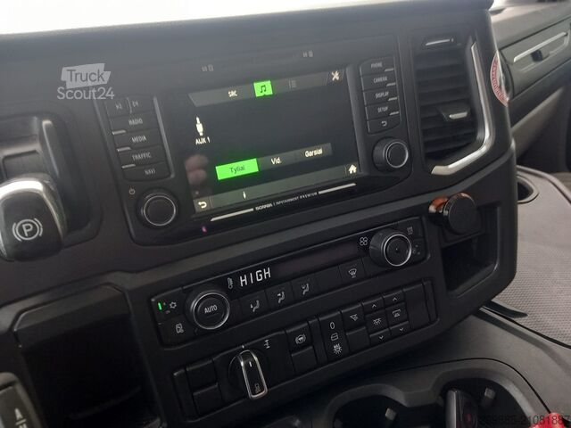 автовоз SCANIA P450 + LOHR WXS K2SE