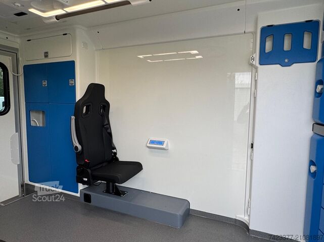 Ambulance Volkswagen Crafter