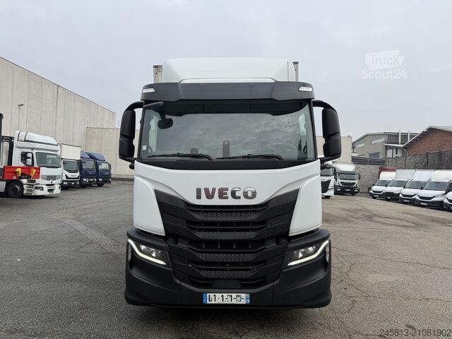 Camión caja Iveco SWAY 400