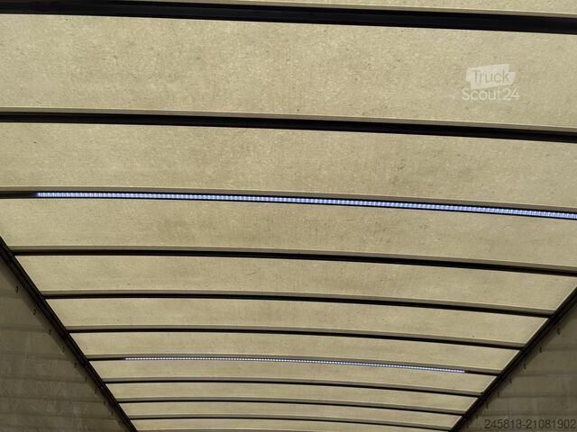 Camión caja Iveco SWAY 400