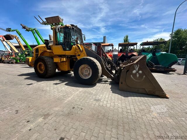 Caricatore pneumatico Volvo L 120 H / SW / AC