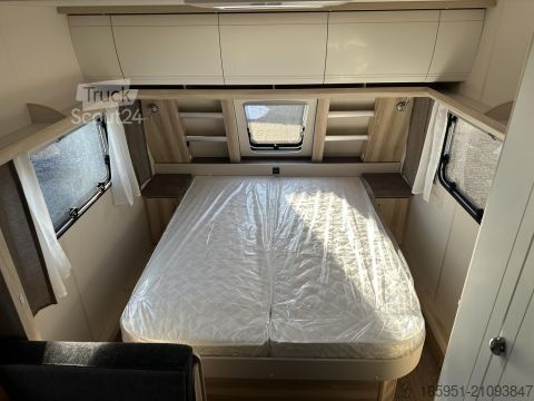 Τροχόσπιτο Hobby De Luxe 460 SFf Mod.2026 1500kg 14L Boiler